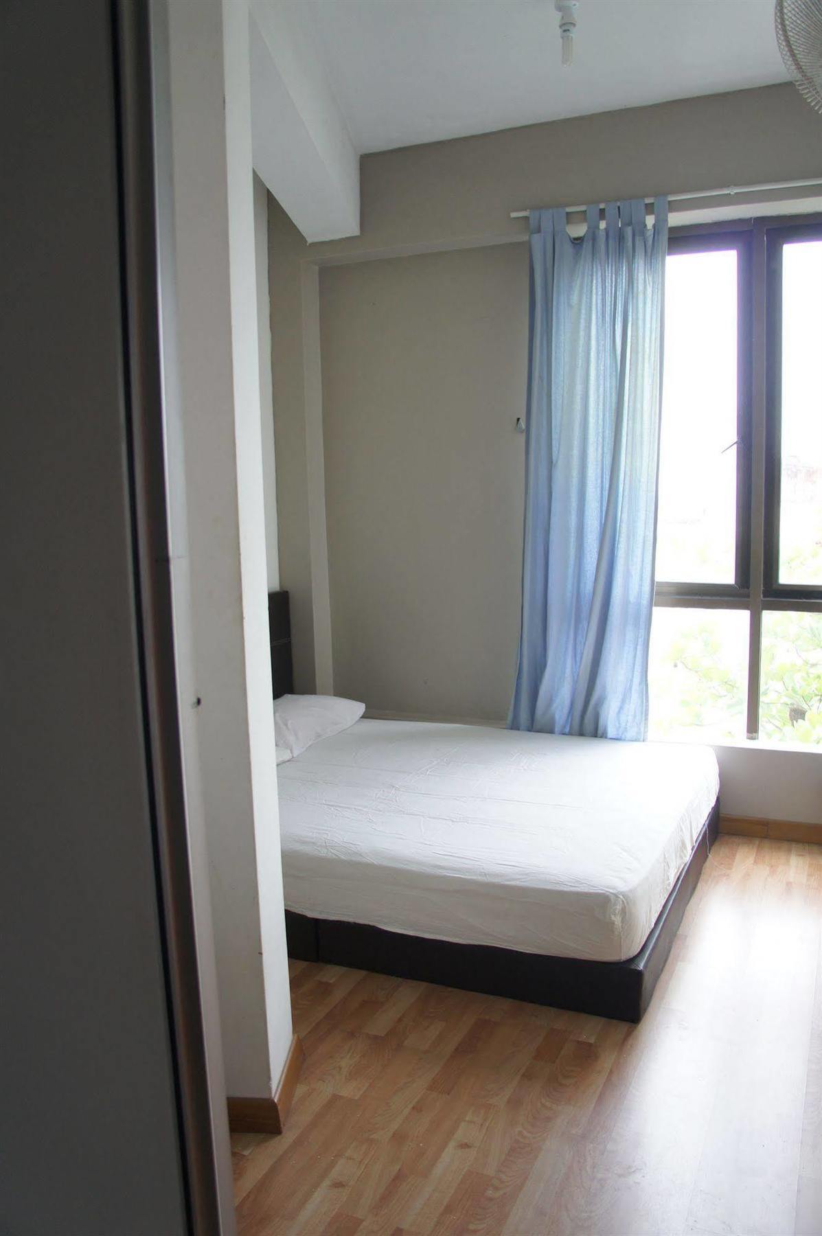 L'Armada Guesthouse Малакка Экстерьер фото
