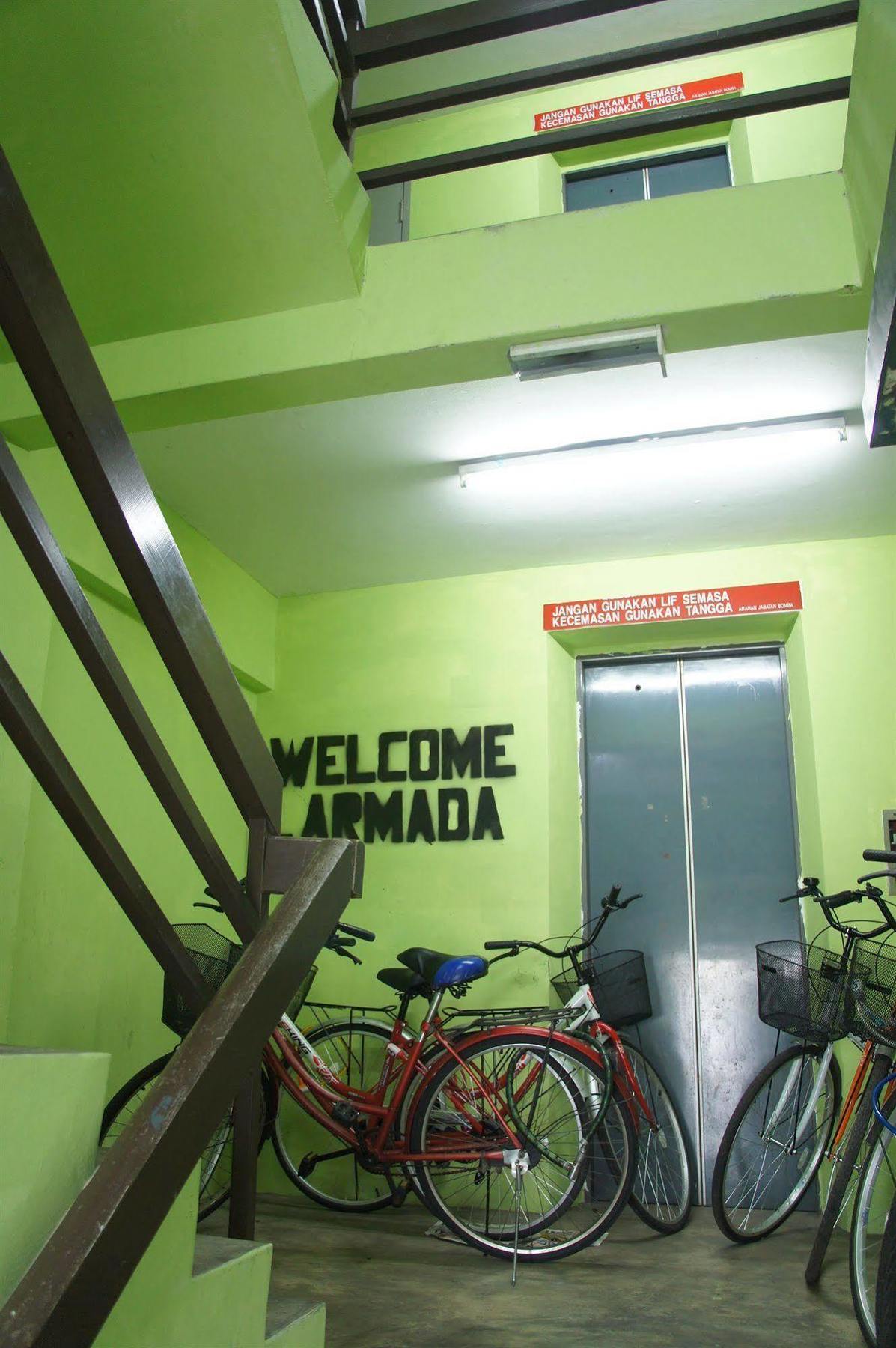 L'Armada Guesthouse Малакка Экстерьер фото